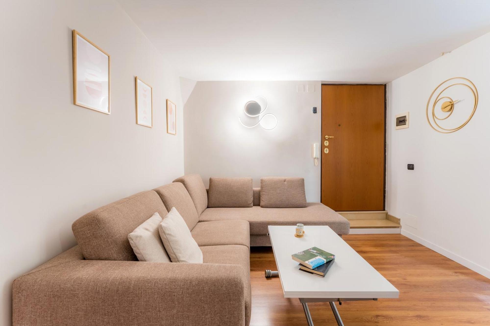 רומא Villafranca Loft, Modern Studio Nearby The Station מראה חיצוני תמונה